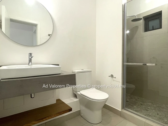 Excellent investment opportunity – Brand-new 2-bedroom apartment – Beau Plan Smart City