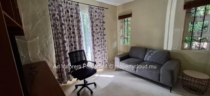 For rent – Charming villa in Black River.