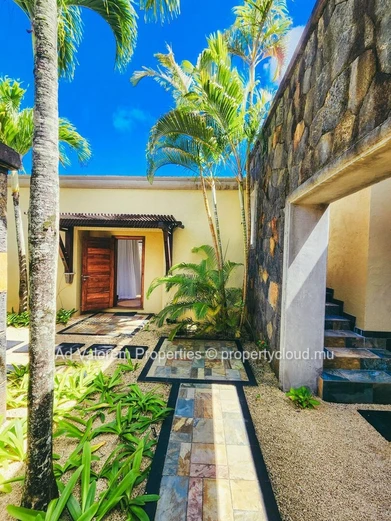 Beautiful villa for sale in Bel Ombre