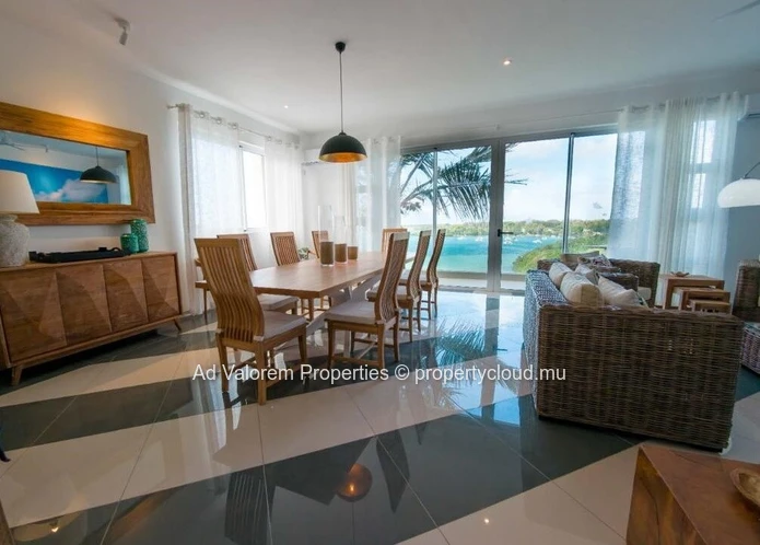 For Rent – Penthouse with Rooftop and Private Pool in Trou d’Eau Douce (Sole Mandate)