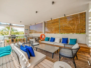 4 Bedroom Apartment