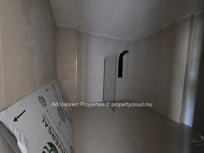 For Sale – 3-Bedroom Apartment in Albion