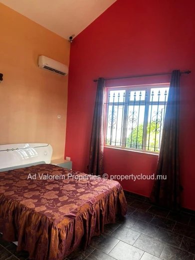 For Rent – Charming Family Home with Sea View in Flic en Flac