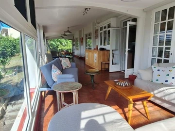 8 Bedroom House