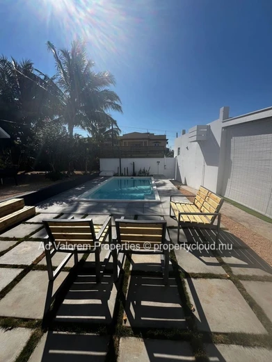 Spacious 9-Bedroom House for Sale in La Gaulette – Exceptional Potential