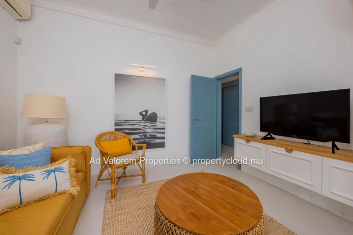 Beautiful house for rent in Tamarin.