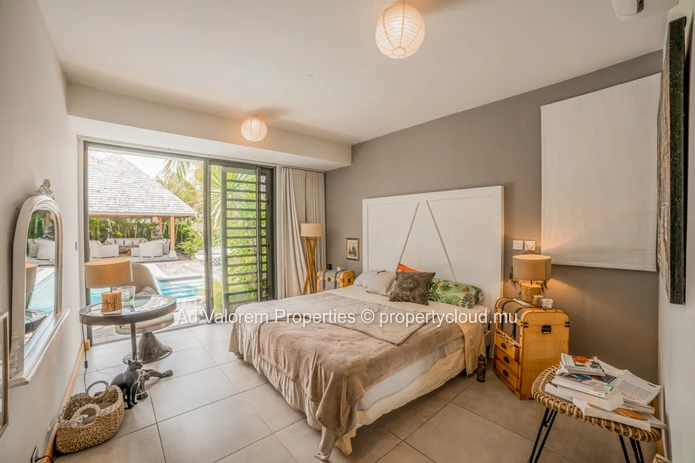 Modern villa for sale in Back River 