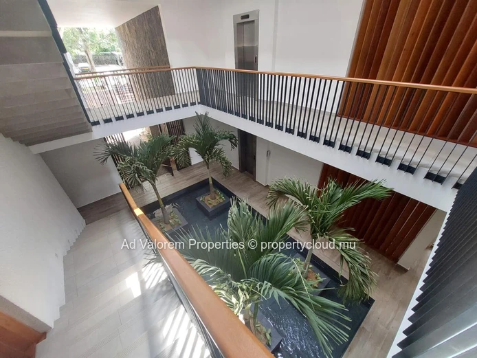 For Rent in Belle-Vue – Stunning 4-Bedroom Apartment – Brand New & Fully Furnished!
