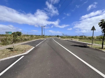 Commercial Land