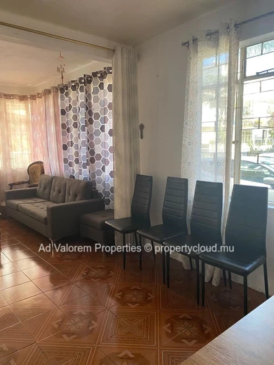 House for Sale in Candos – Ideal for a Multigenerational Family