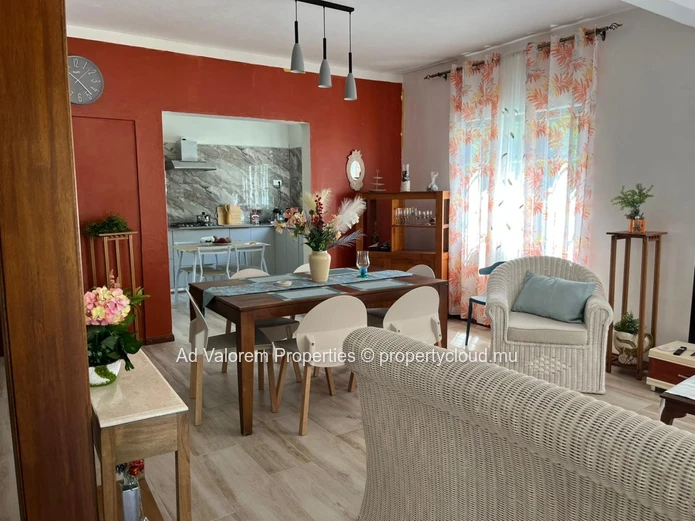 Coquette maison à louer à Rivière Noire (Mandat exclusif)