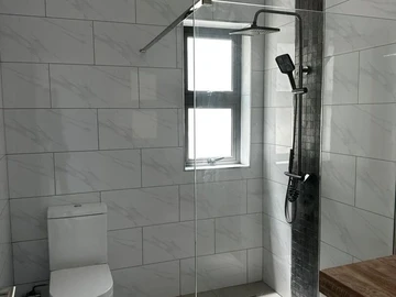 4 Bedroom Apartment