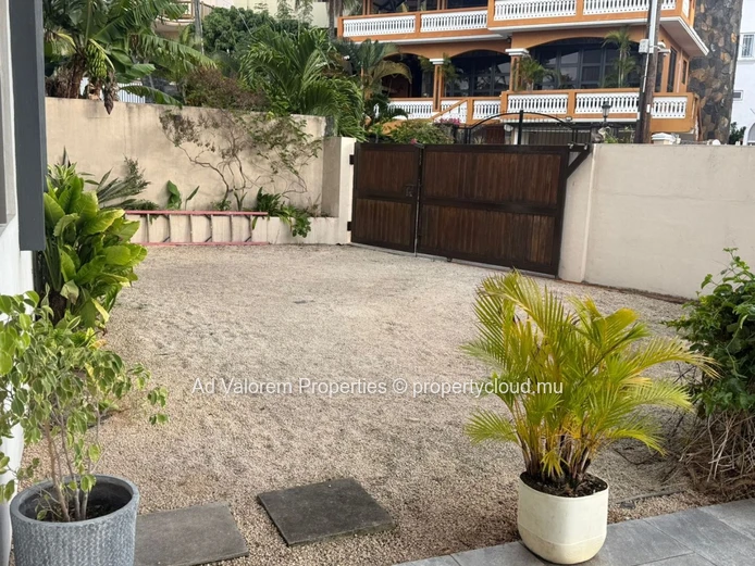 Ground Floor Fully Furnished Apartment for Rent – La Gaulette