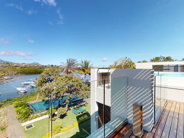 4 Bedroom Apartment