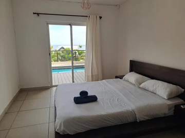 4 Bedroom Townhouse, Duplex