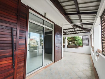 7 Bedroom House