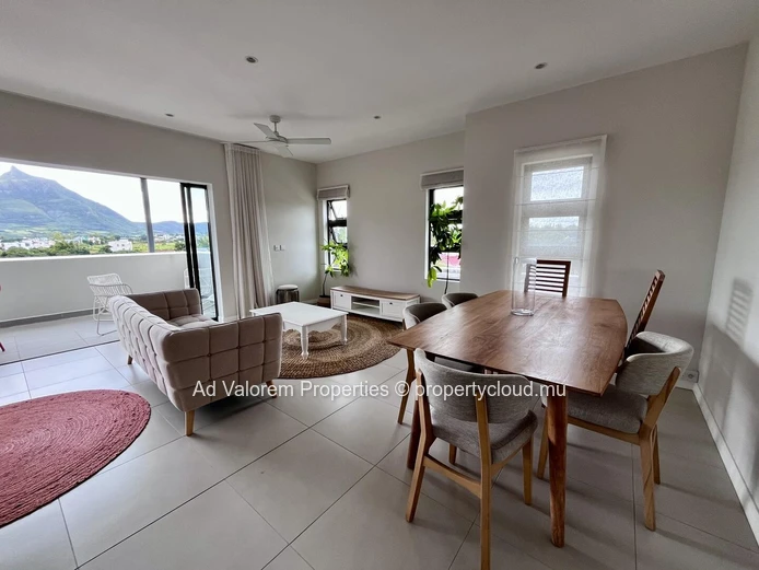 Bright apartment for sale - 144m2, 3 bedrooms, 2 bathrooms | Efolia, Moka (Sole Mandate)