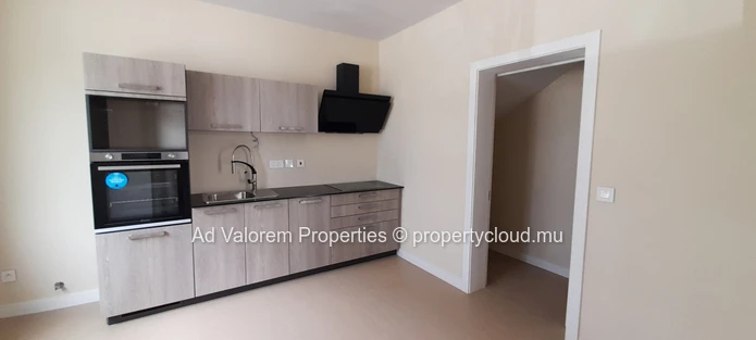 Elegant Duplex for sale in Floreal