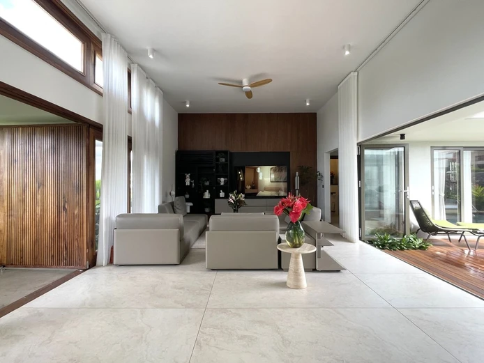 New villas with 3 en-suite bedrooms and private pool in close proximity to the sea