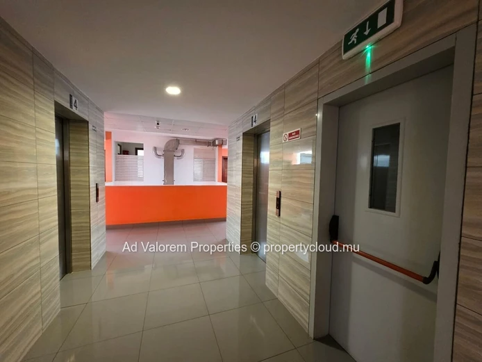 For Sale – Beautiful 2-Bedroom Apartment in Quatre Bornes