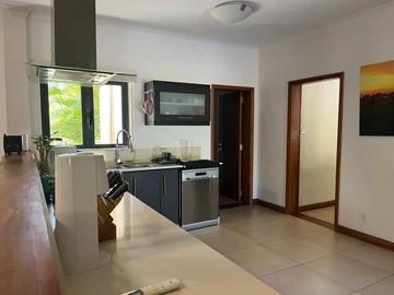 5 Bedroom Villa