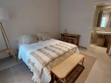 4 Bedroom Apartment
