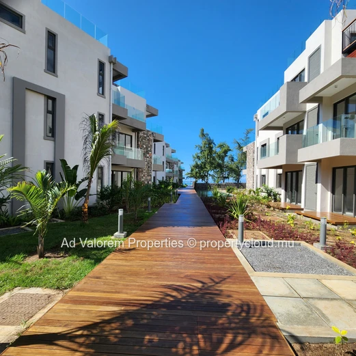 Beachfront Living in Poste Lafayette - Available Now !