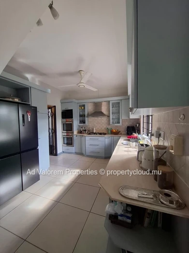 House for sale in Tamarin