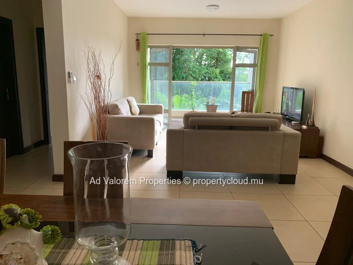 Beautiful Apartment for Sale in Rivière Noire (Sole Mandate)