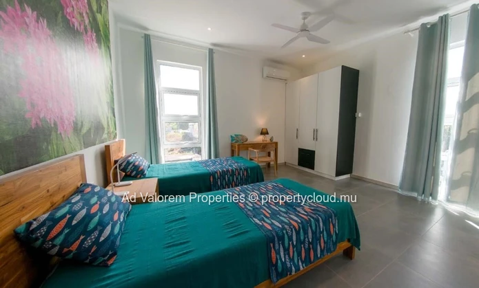 For Rent – Penthouse with Rooftop and Private Pool in Trou d’Eau Douce (Sole Mandate)