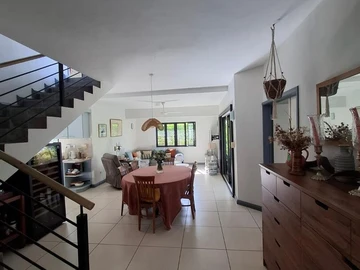 4 Bedroom Townhouse, Duplex
