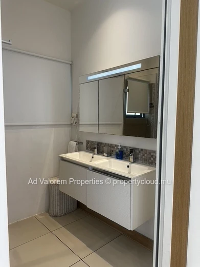 Exceptional Duplex For Rent – Stunning View & Premium Living
