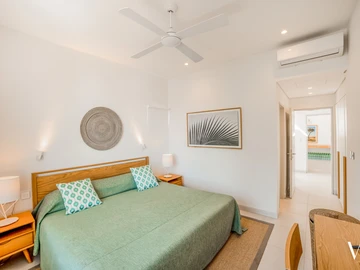 4 Bedroom Apartment