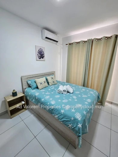 Duplex de 3 chambres à louer – Flic en Flac