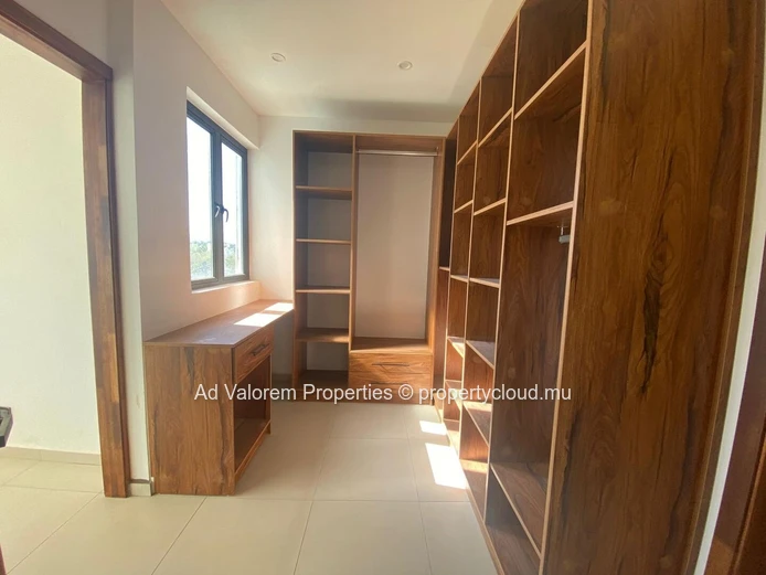 Penthouse for sale in Albion