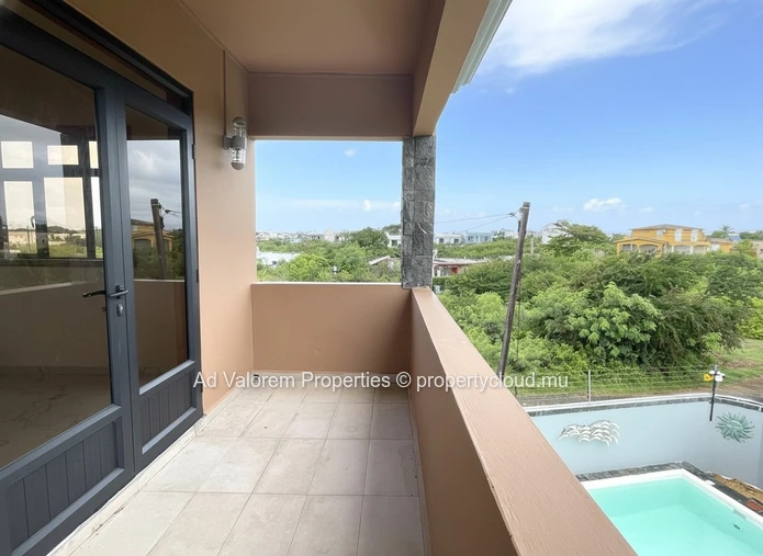 Brand New House with Pool in Péreybère – Fully Furnished and Equipped