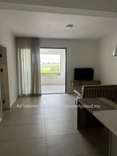 Brand-New Apartment with Sea View & Rooftop – First Floor in Flic-en-Flac