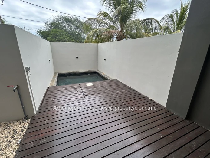 Elegant Apartment for Sale in Black Rock – Modern, Bright & Ideally Located