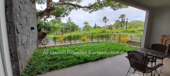 Stylish Duplex in Floreal