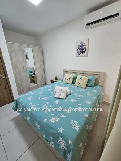 Duplex de 3 chambres à louer – Flic en Flac