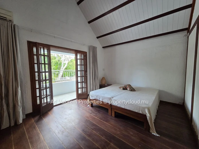 4 bedroom house in Pointe aux Canonniers