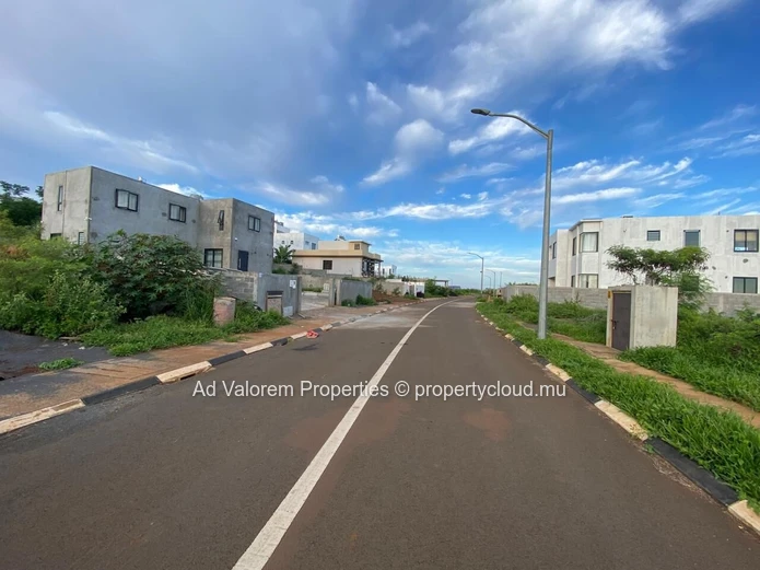 Sea View Plot in Albion