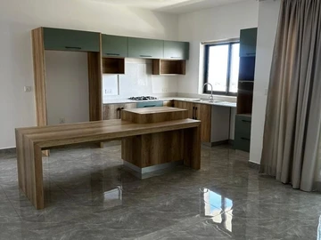 4 Bedroom Apartment