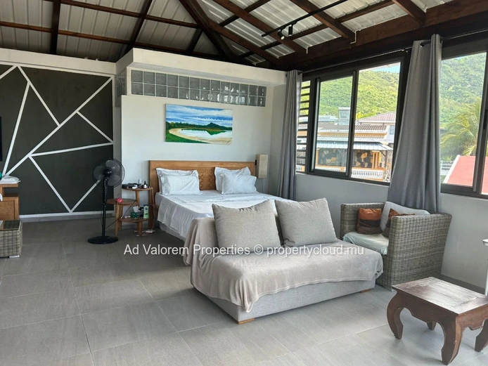 Fully Furnished Studio for Rent – La Gaulette