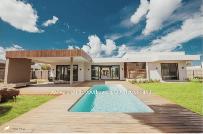 Villa for sale (Sole Mandate)
