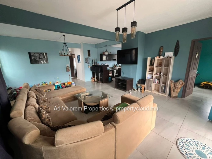  FOR SALE – Two-Storey House – Coromandel