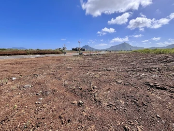 Commercial Land