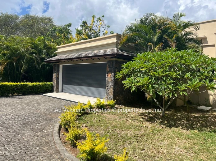 Exceptional Luxury Residence for Sale – Matala, Black River