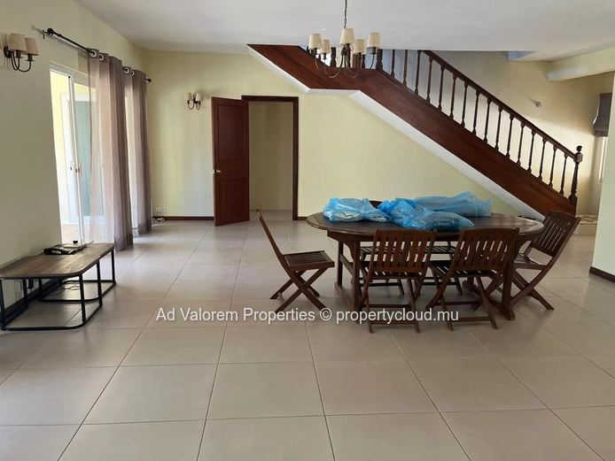 House for Sale in Black River (Sole Mandate)