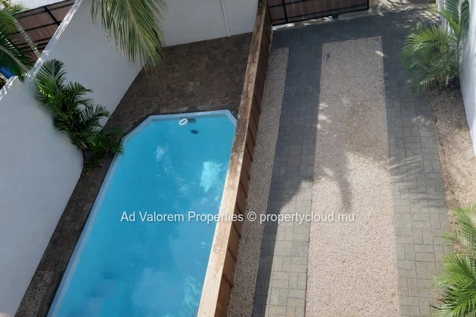 Duplex for Sale in Flic en Flac!